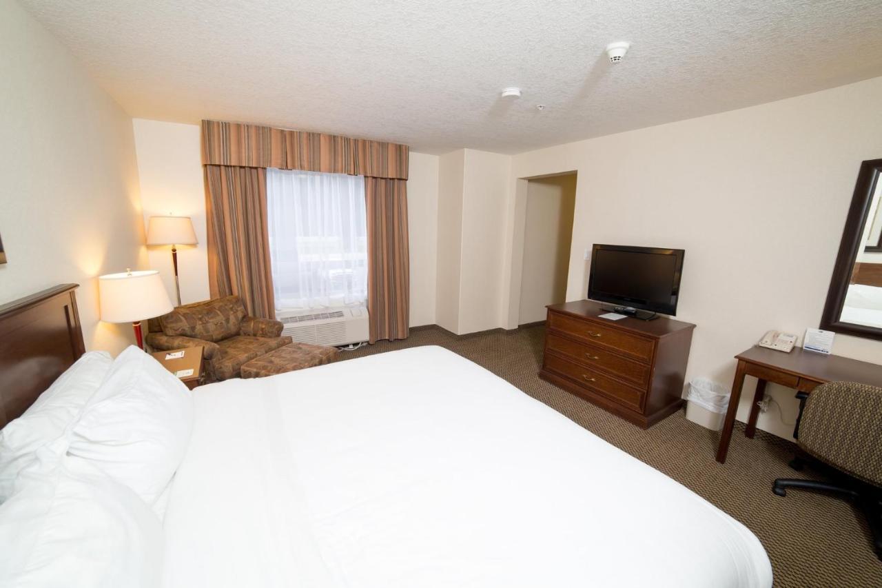 Holiday Inn Express & Suites Drayton Valley By Ihg Exteriér fotografie