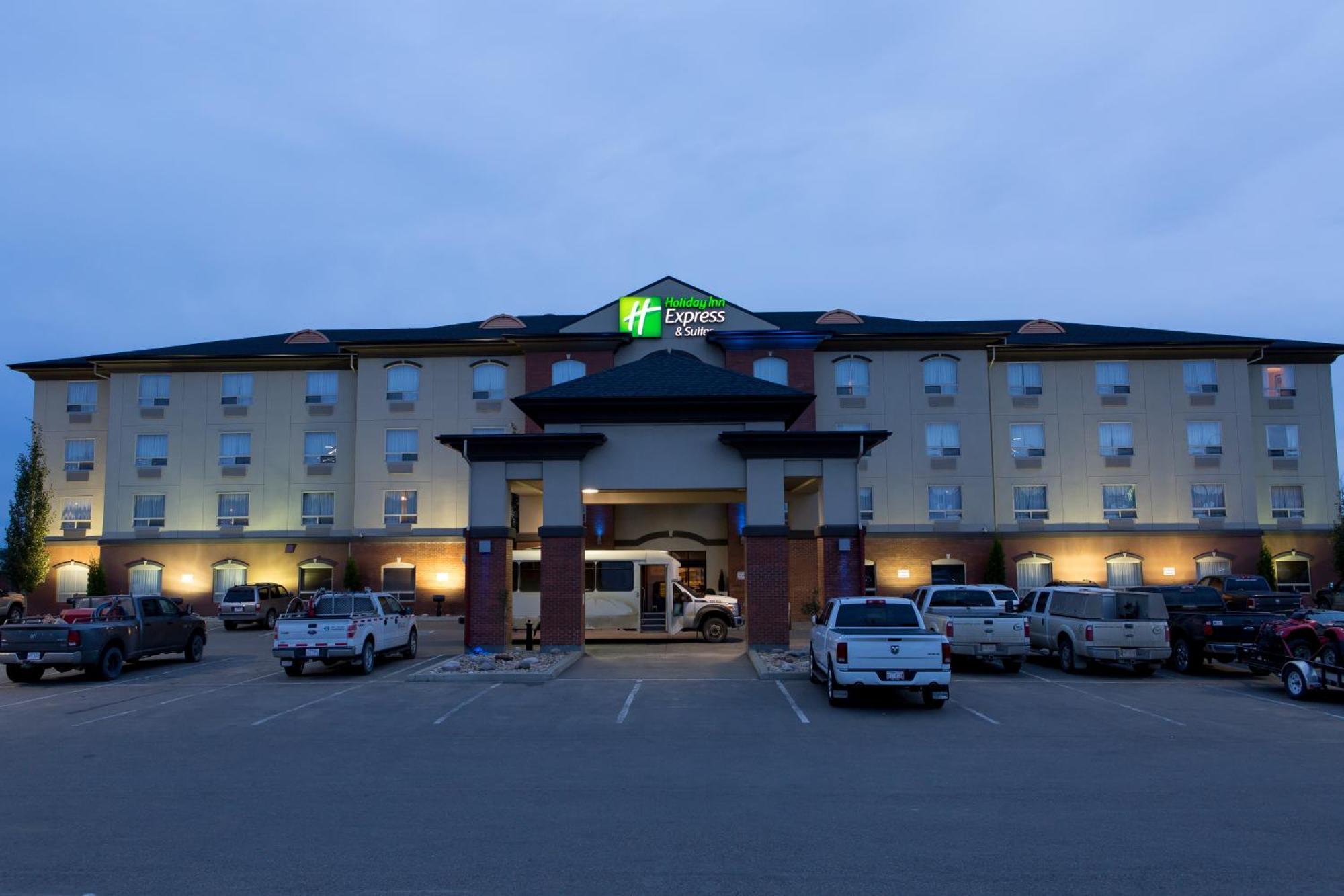 Holiday Inn Express & Suites Drayton Valley By Ihg Exteriér fotografie