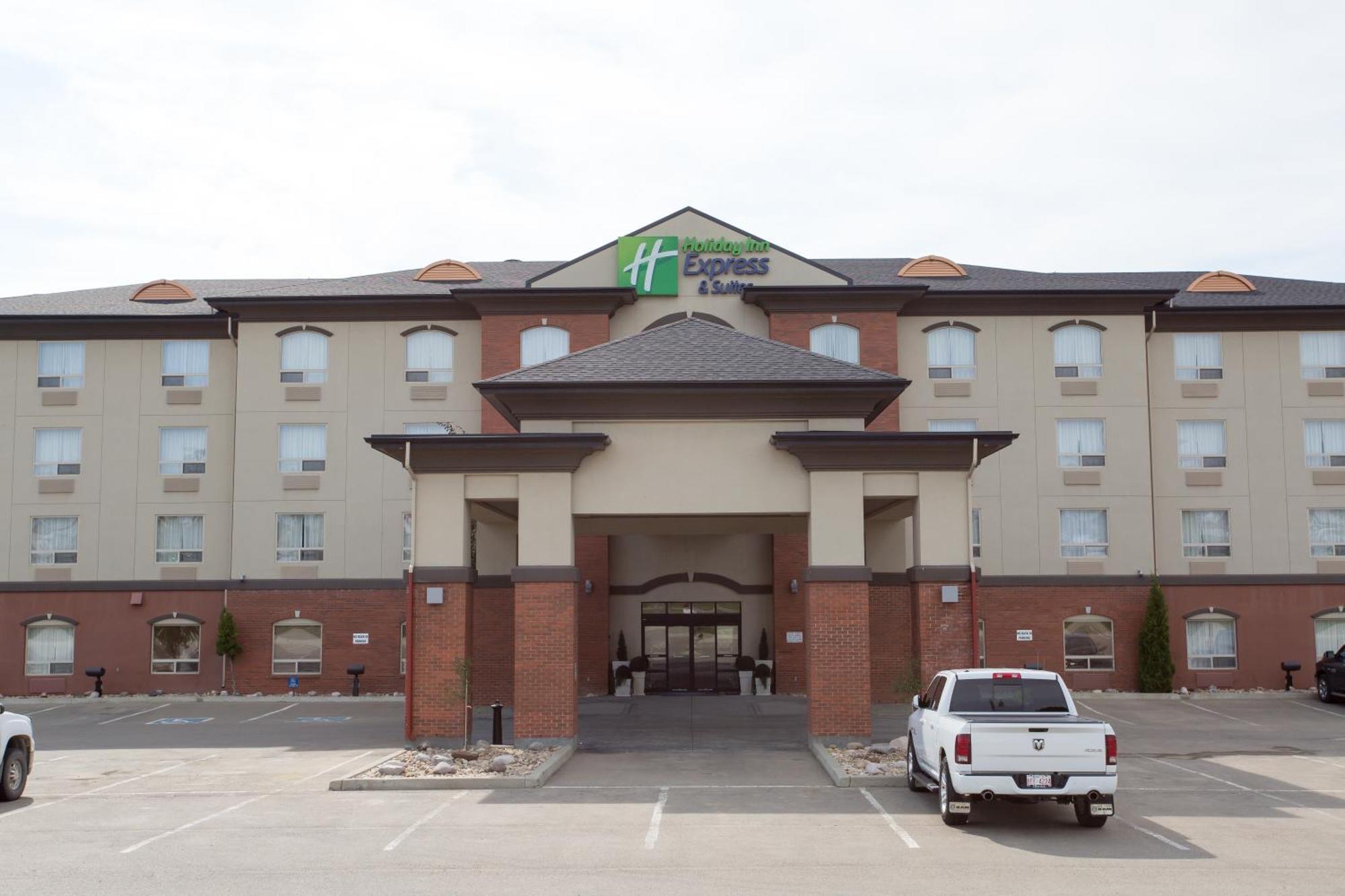 Holiday Inn Express & Suites Drayton Valley By Ihg Exteriér fotografie