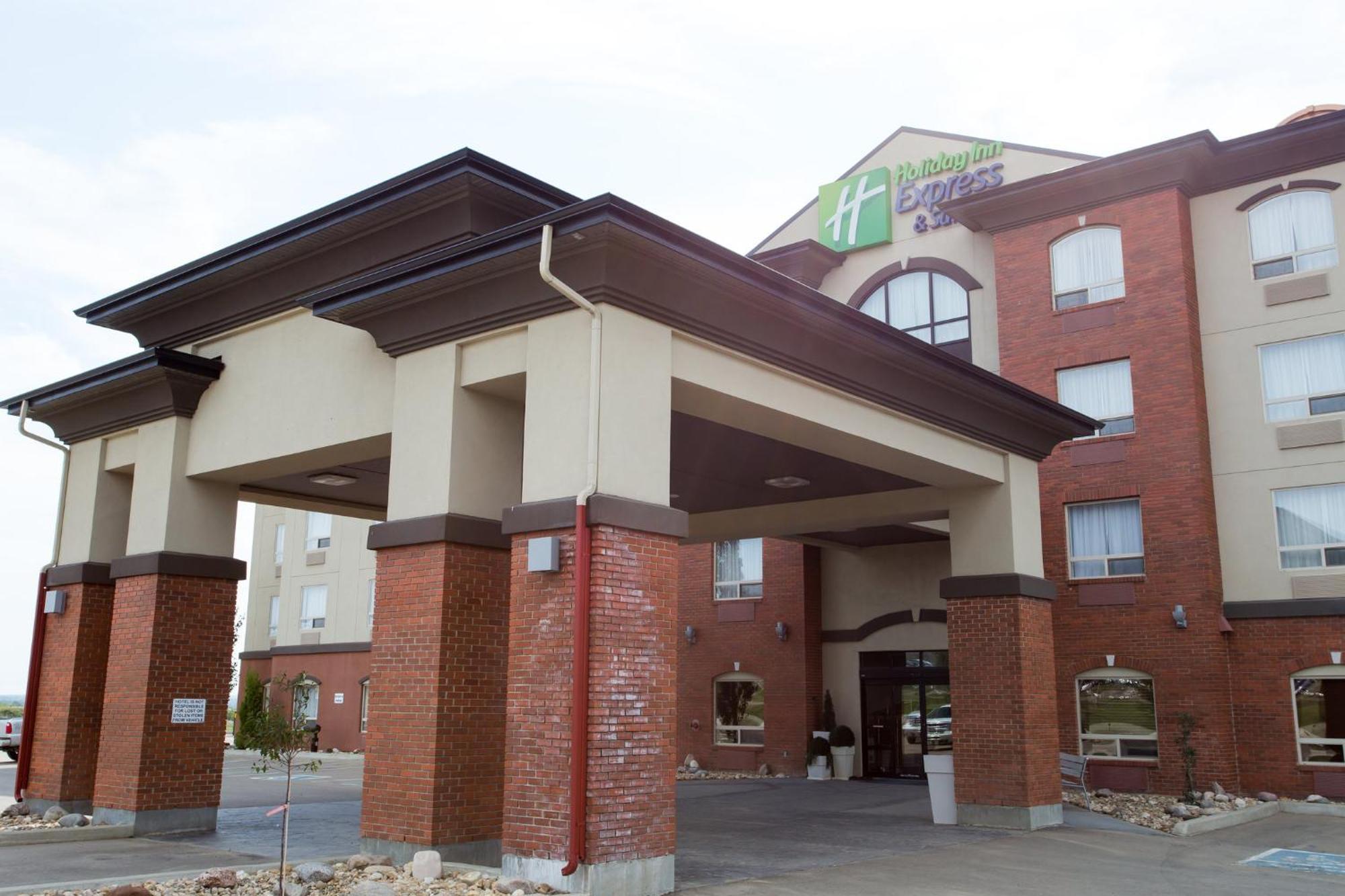 Holiday Inn Express & Suites Drayton Valley By Ihg Exteriér fotografie